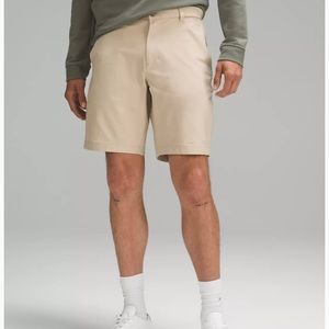 Lululemon Commission Classic-Fit Short 9"
